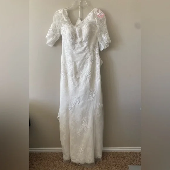 Maggie Sottero ‘Theda’ Wedding Dress Sz 12 Ivory - Picture 2 of 16